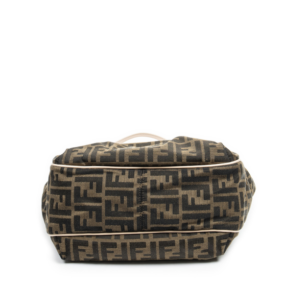 Fendi Small Chef Shopping Tote - Picture 6 of 8